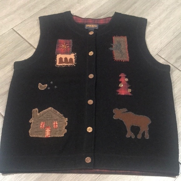 Woolrich Black Wool Embroidered Christmas Button Front Vest size L - Picture 1 of 12
